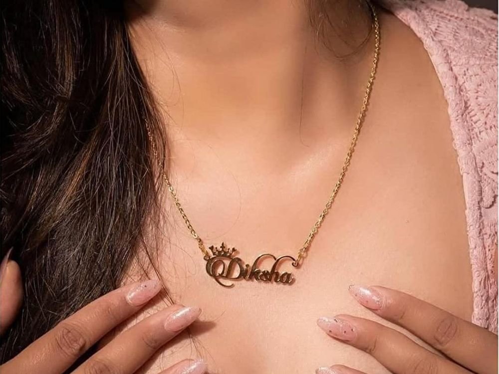 customized name necklace for girls, Thoughtful & Unique Ideas She'll Love